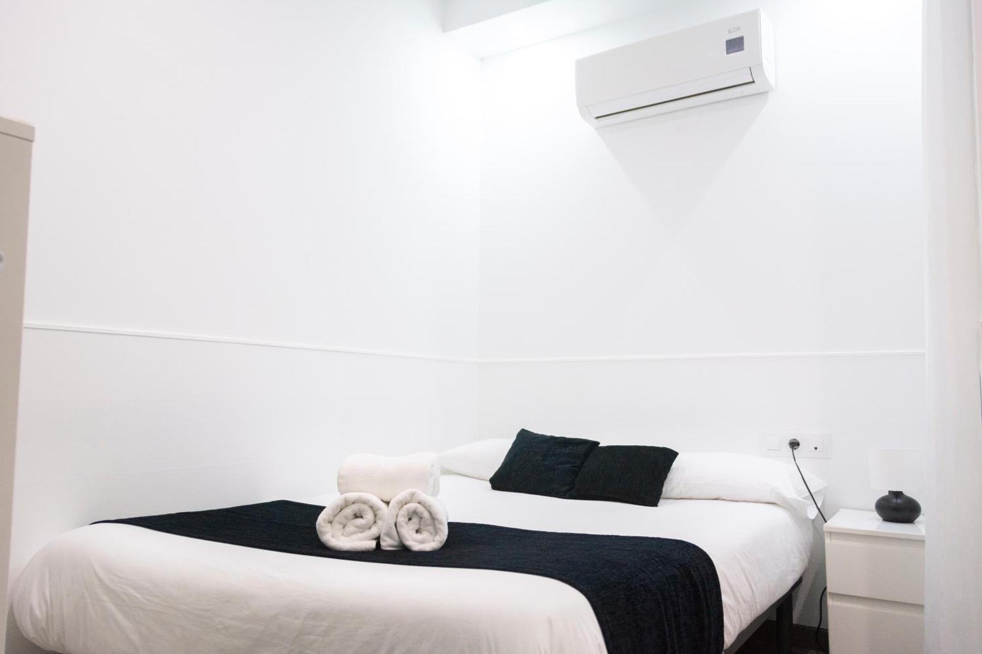 Laramond Barcelona Rooms エクステリア 写真