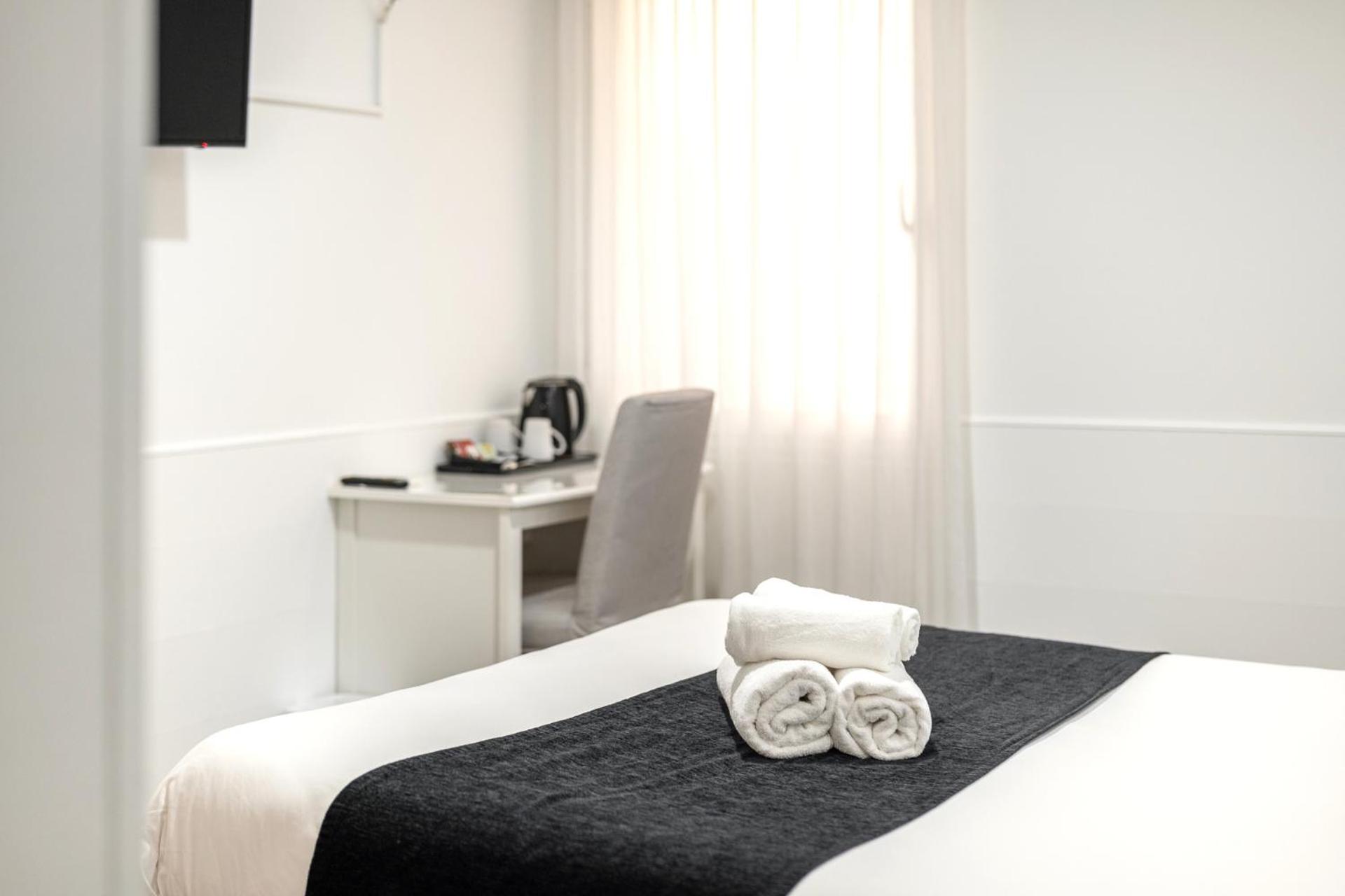Laramond Barcelona Rooms エクステリア 写真
